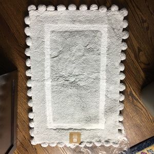 Pottery Barn NWT grey Bath mat